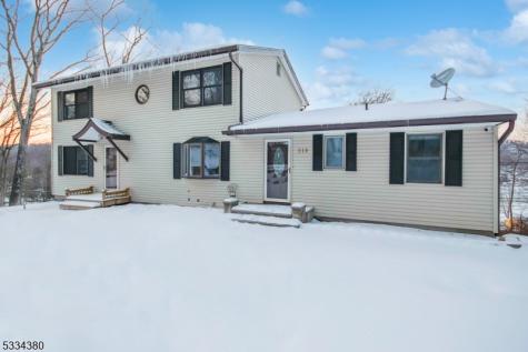 519 E Shore Trail Byram NJ 07871