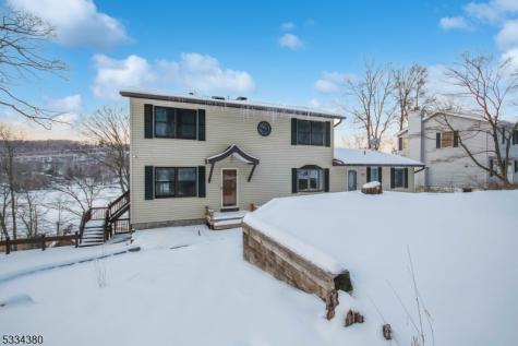 519 E Shore Trail Byram NJ 07871
