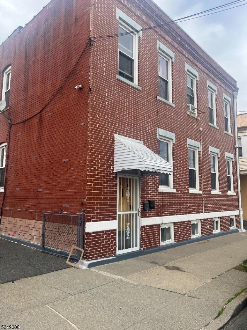 10 Mahar Avenue Clifton NJ 07011