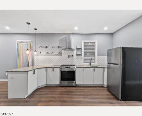 487 S 17th Street Newark NJ 07103
