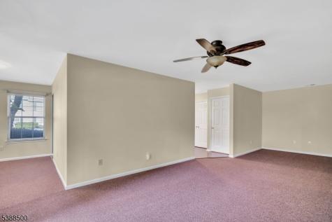 122 Williamson Court Bridgewater NJ 08807