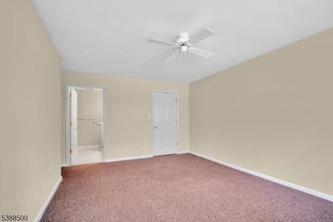 122 Williamson Court Bridgewater NJ 08807