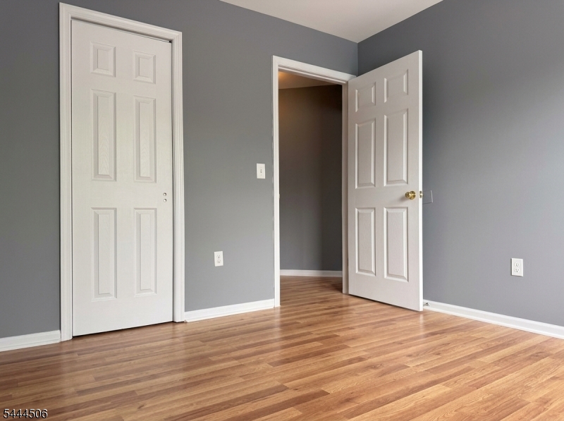 10 Dina Lane Franklin NJ 08873