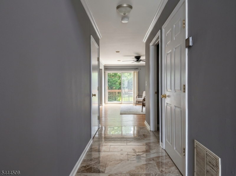 10 Dina Lane Franklin NJ 08873