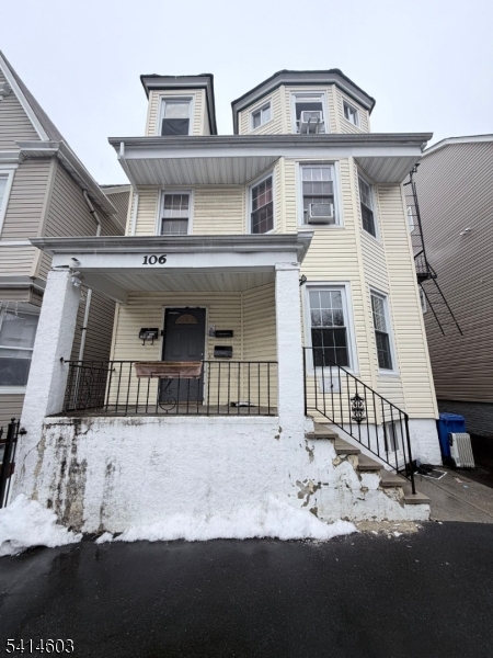 106 N 16th Street East Orange NJ 07017