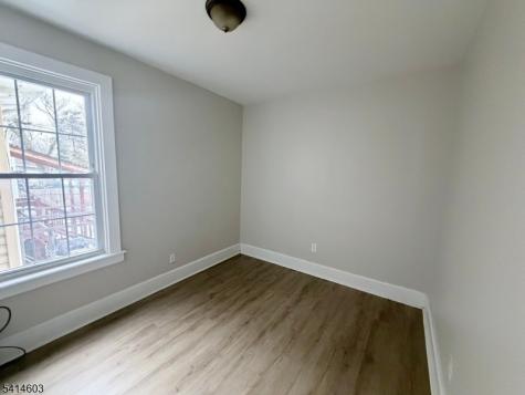 106 N 16th Street East Orange NJ 07017