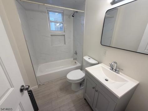 106 N 16th Street East Orange NJ 07017