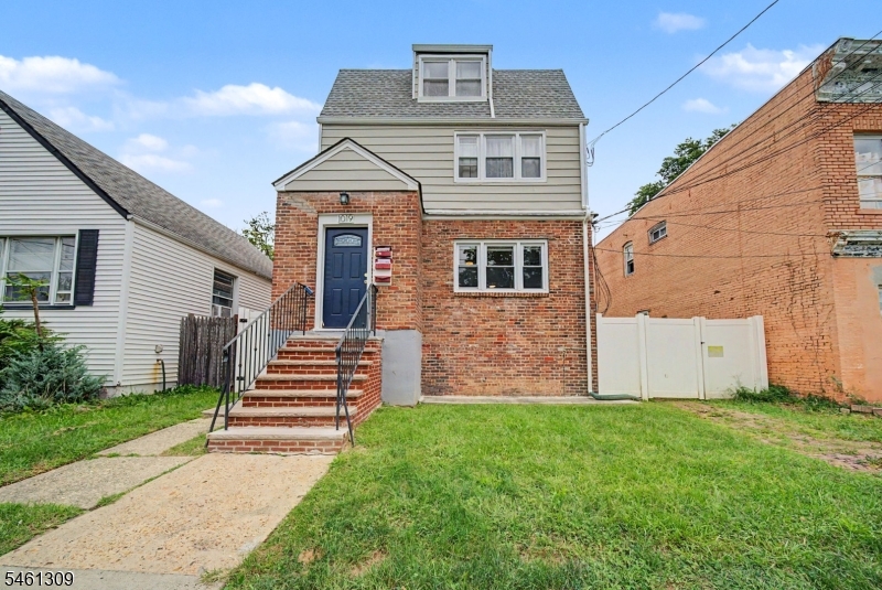 1019 Rivington Street Roselle NJ 07203