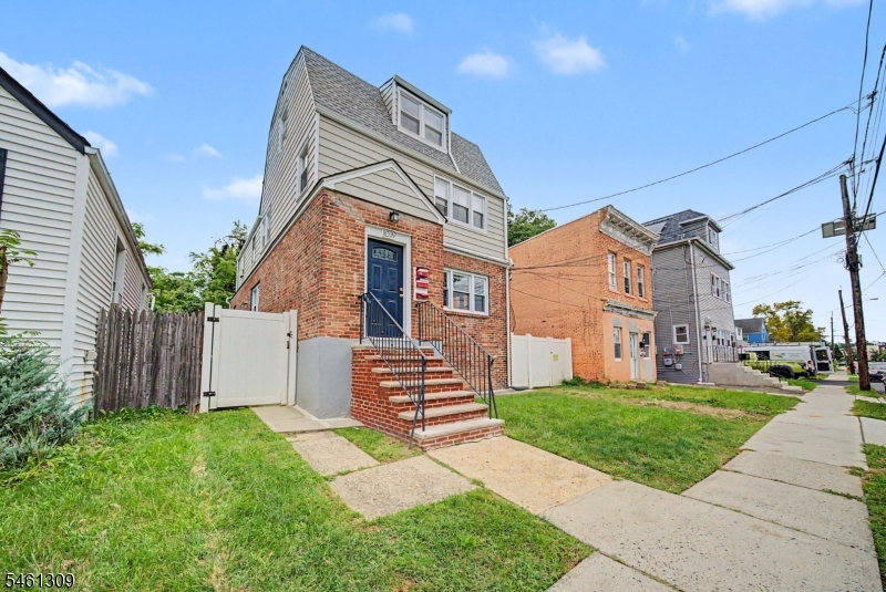 1019 Rivington Street Roselle NJ 07203