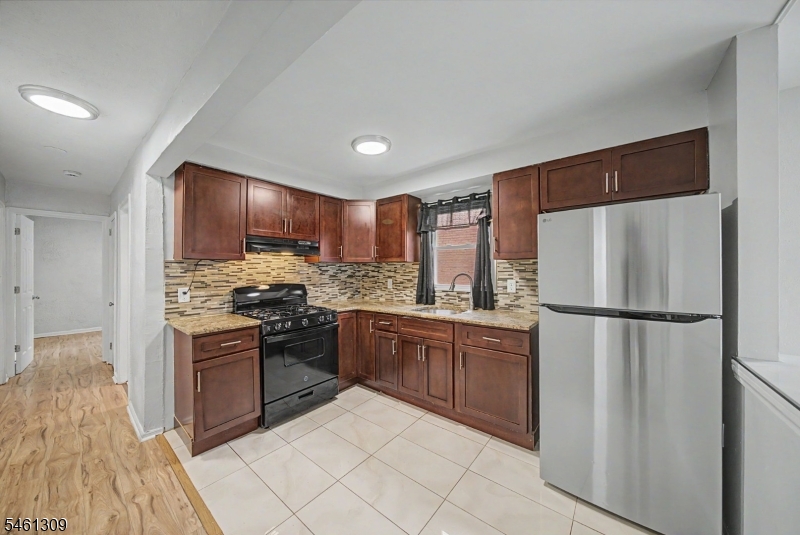 1019 Rivington Street Roselle NJ 07203