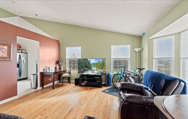 253 Columbus Drive Franklin NJ 08823