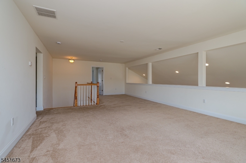 9 Comstock Lane Montgomery NJ 08558