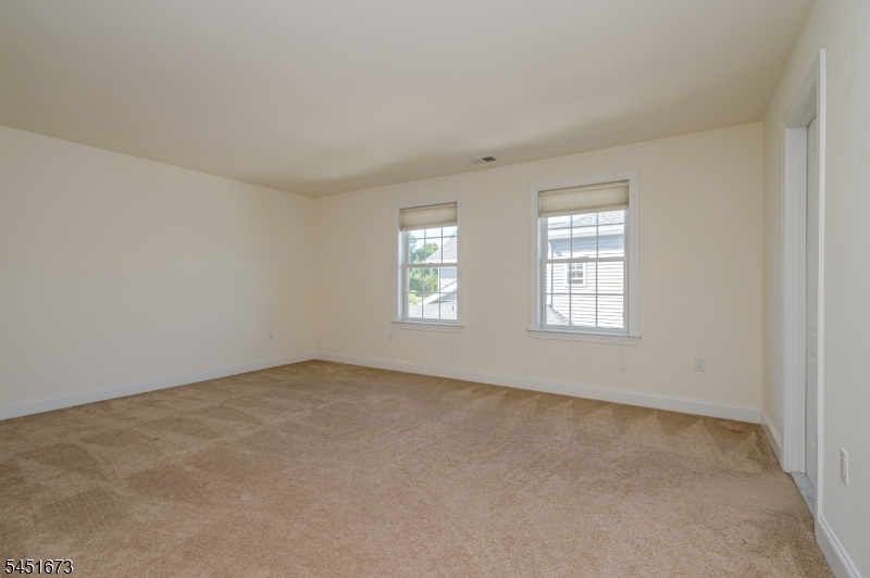 9 Comstock Lane Montgomery NJ 08558