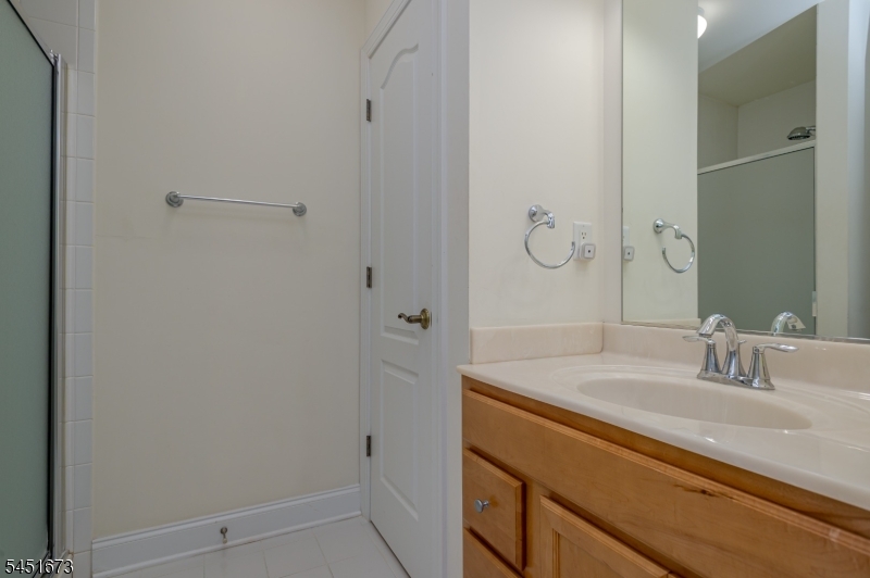 9 Comstock Lane Montgomery NJ 08558