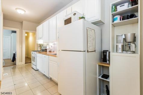 92 Midland Avenue Montclair NJ 07042