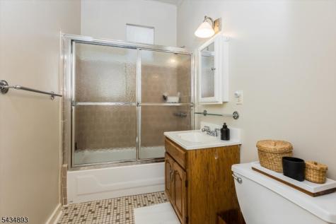 92 Midland Avenue Montclair NJ 07042