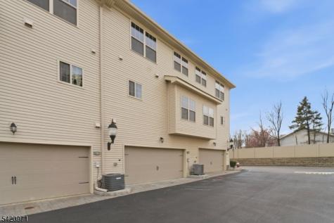 704 Green Lane Union NJ 07083