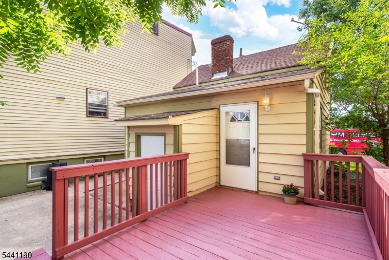43 New Street Montclair NJ 07042
