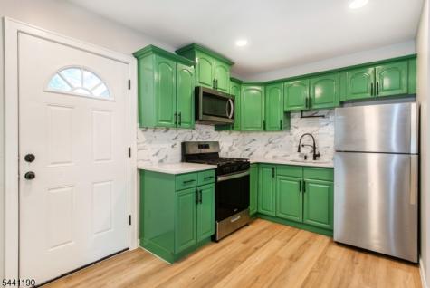 43 New Street Montclair NJ 07042
