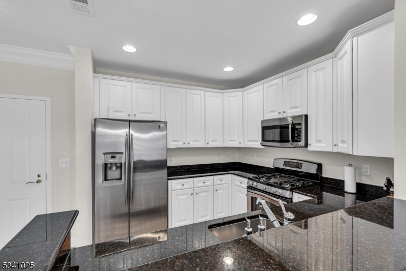 268 Victoria Drive Bridgewater NJ 08807