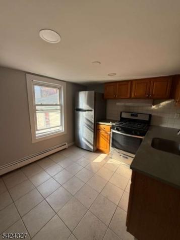 276 Summer Avenue Newark NJ 07104