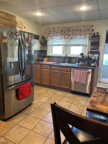 66 E. Camplain Manville NJ 08835