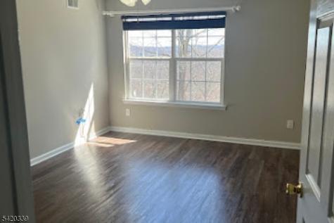 96 Crestview Lane Mount Arlington NJ 07856