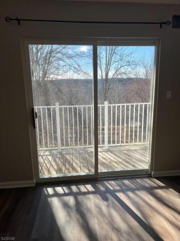 96 Crestview Lane Mount Arlington NJ 07856