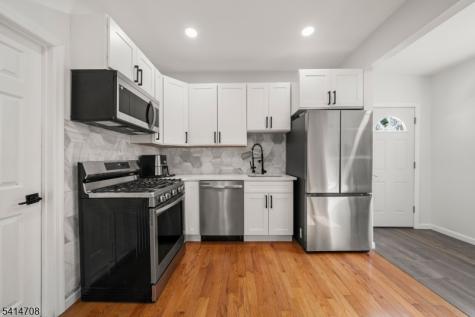 31 Park Avenue Dumont NJ 07628