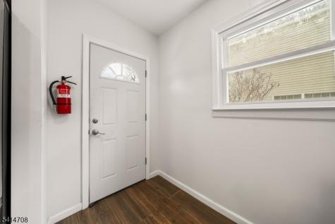 31 Park Avenue Dumont NJ 07628