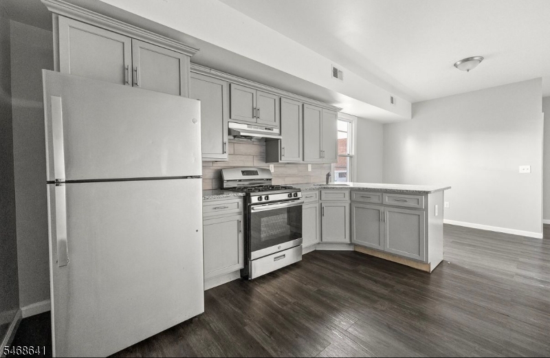 168 Sherman Avenue Newark NJ 07114