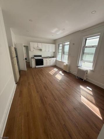 14 Belmont Terrace Newark NJ 07112