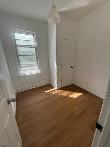 14 Belmont Terrace Newark NJ 07112