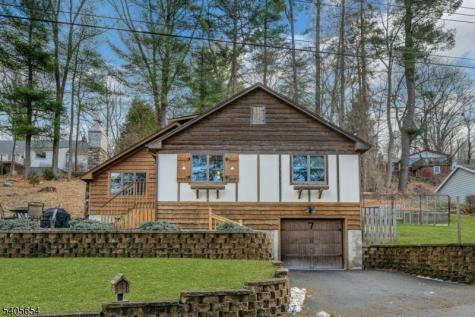 7 Hillside Road Sparta NJ 07871