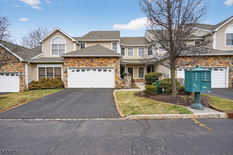 70 Winged Foot Drive Livingston NJ 07039