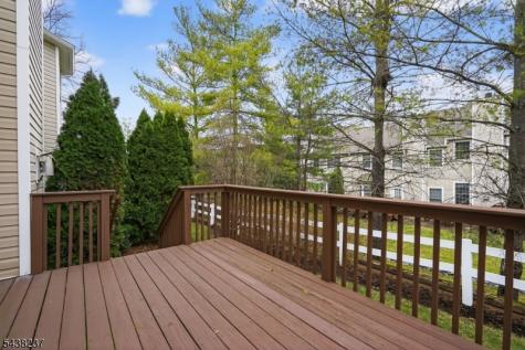 70 Winged Foot Drive Livingston NJ 07039
