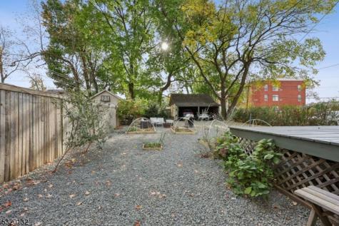 17 Oxford Street Montclair NJ 07042