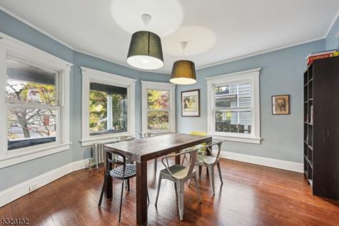17 Oxford Street Montclair NJ 07042