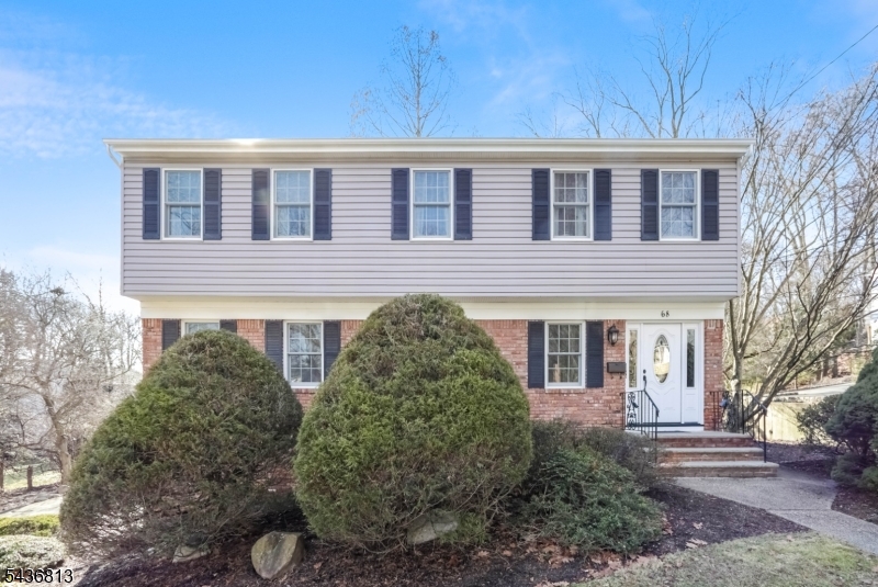68 Colgate Avenue Paramus NJ 07652