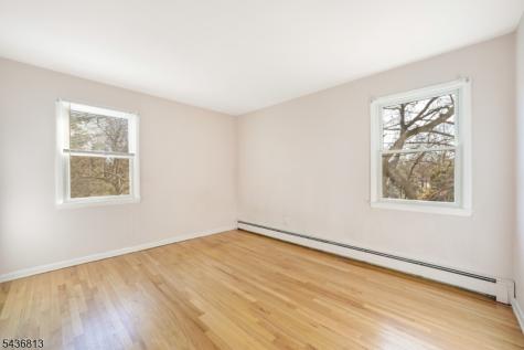 68 Colgate Avenue Paramus NJ 07652