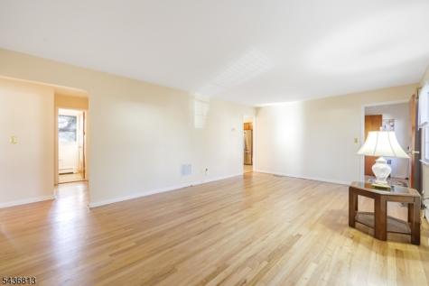 68 Colgate Avenue Paramus NJ 07652