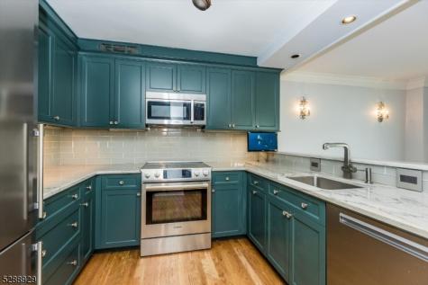 1 Claridge Drive Verona NJ 07044