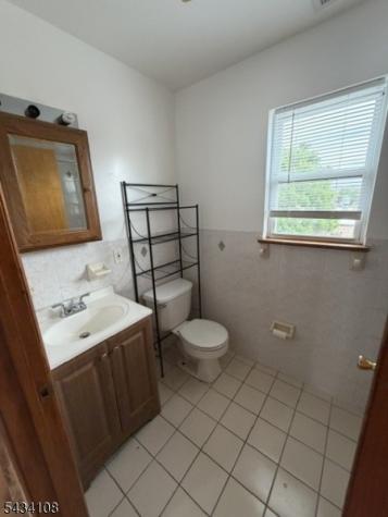 817 Jackson Avenue Linden NJ 07036