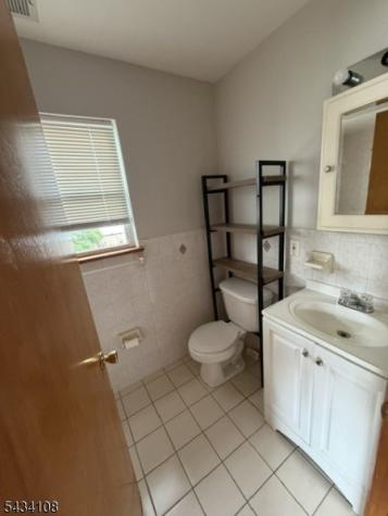 817 Jackson Avenue Linden NJ 07036