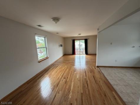 817 Jackson Avenue Linden NJ 07036