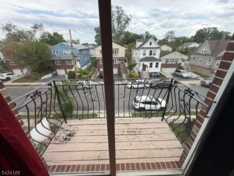 817 Jackson Avenue Linden NJ 07036
