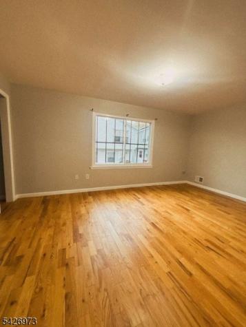 415 S 8th Street Newark NJ 07103