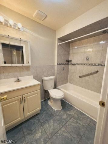 415 S 8th Street Newark NJ 07103
