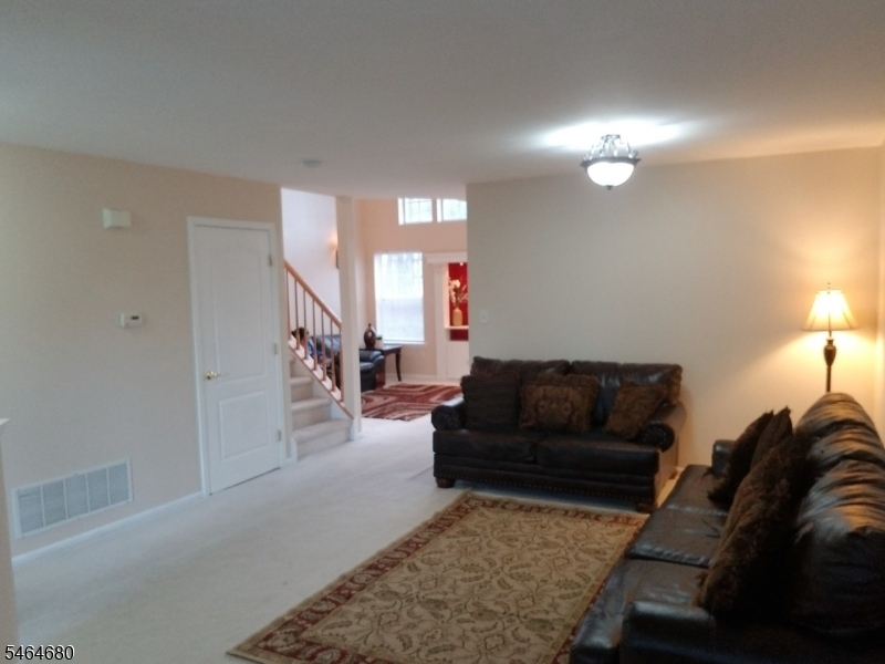 327 Hawthorne Road North Brunswick NJ 08902
