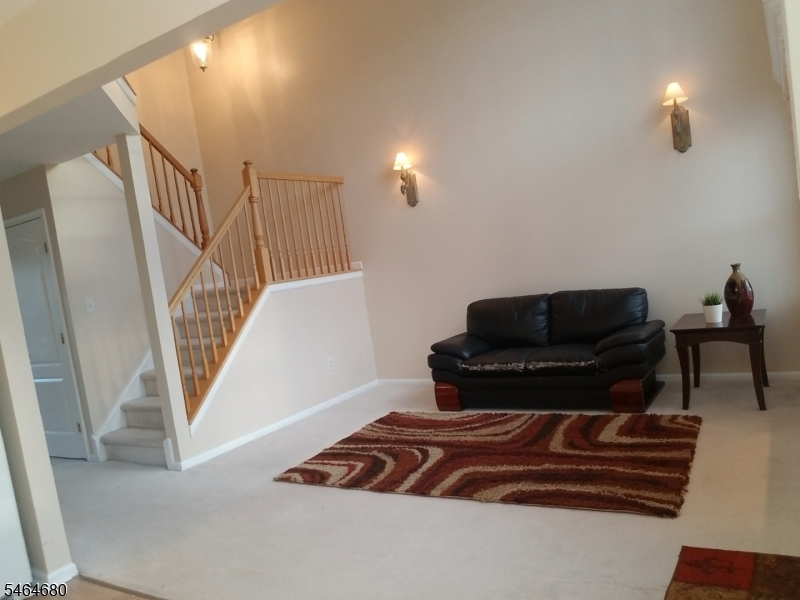 327 Hawthorne Road North Brunswick NJ 08902